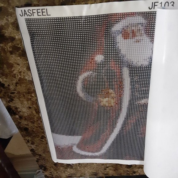 DIY Diamond Painting Santa Claus - Picture 3 of 5